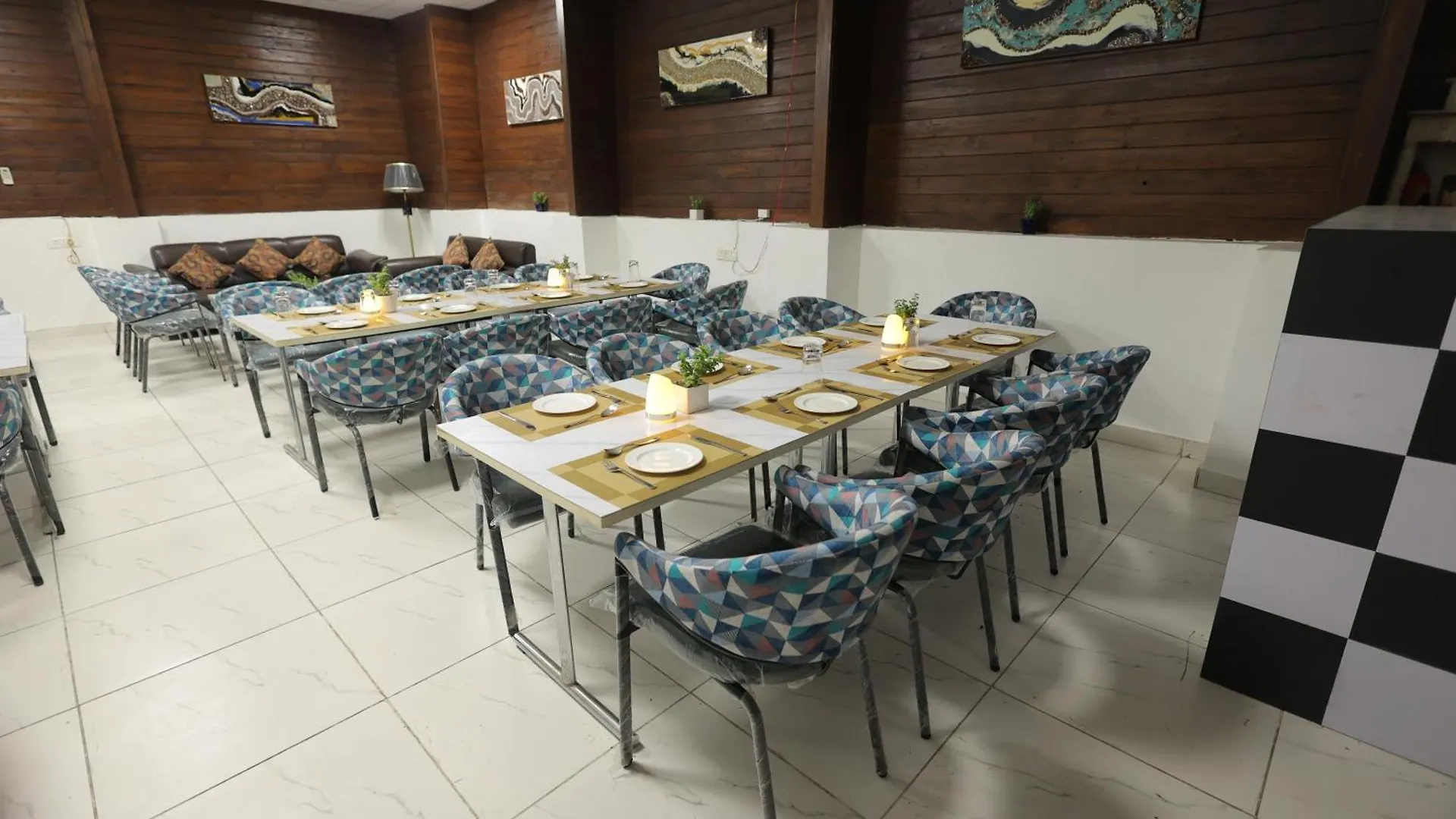 Aliste Millennium City Center Gurgaon Hotel